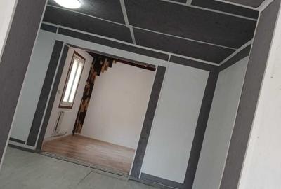 Spațiu comercial, de 600 mp, în Central - 11