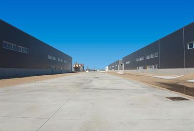 Spațiu industrial, de 12,100 mp, în Militari