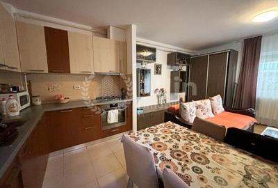 Apartament cu 2 camere semidecomandat, mobilat în Iris - 1