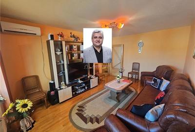 Apartament cu 3 camere decomandat, mobilat în Micro IV