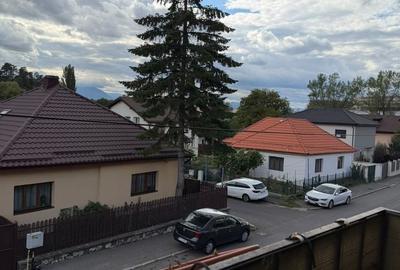 Garsonieră decomandată în Bartolomeu