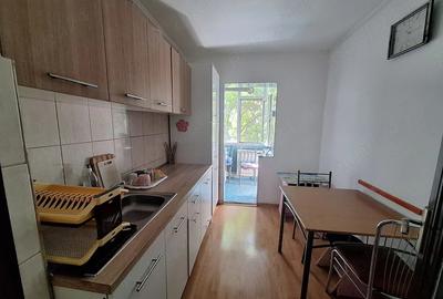 Apartament cu 2 camere decomandat în Central - 2