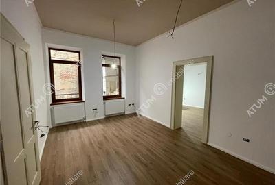 Apartament cu 3 camere nedecomandat în Central