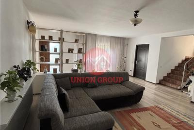Casă cu Teren 361 Mp în Valu lui Traian