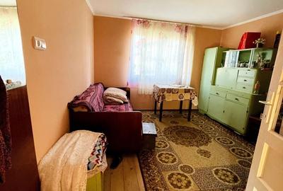 Casă cu 3 camere cu Teren 2635 Mp în Cordău