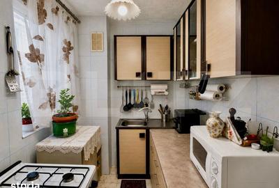 Apartament cu 2 camere în Micro 15 - 1
