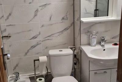 Garsonieră decomandată în Central - 9