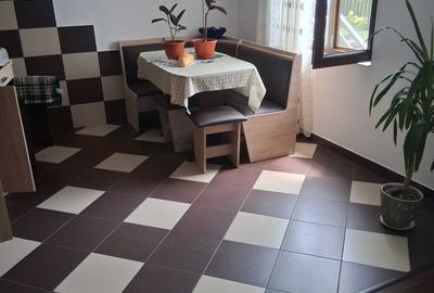 Casă cu 4 camere în Central - 6