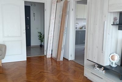 Apartament cu 2 camere semidecomandat în Ferdinand