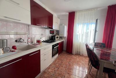 Apartament cu 2 camere decomandat în Micro 21 - 1