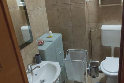 Apartament cu 4 camere semidecomandat în Timpuri Noi - 3