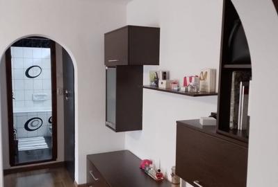 Apartament cu 3 camere decomandat în Central - 8