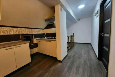 Apartament cu 2 camere decomandat în Noua - 7