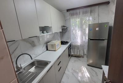 Apartament cu 3 camere în Apusului