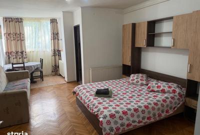 Garsonieră în Micro 14