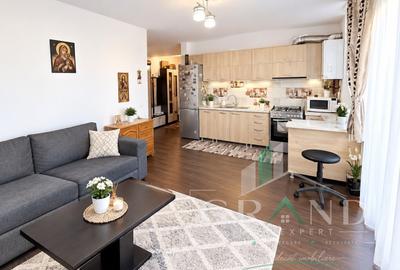 Apartament cu 2 camere semidecomandat, mobilat în Florești