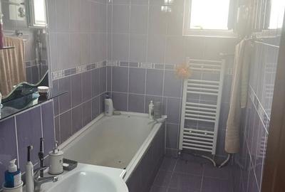 Apartament cu 3 camere decomandat în Central - 2