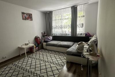 Apartament cu 2 camere decomandat în Titan - 4