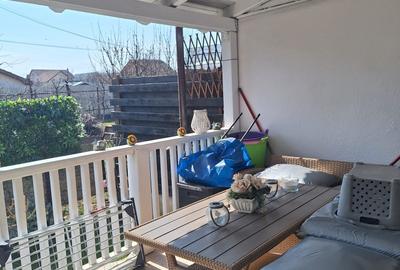 Casă cu 3 camere cu Canalizare în Cetate