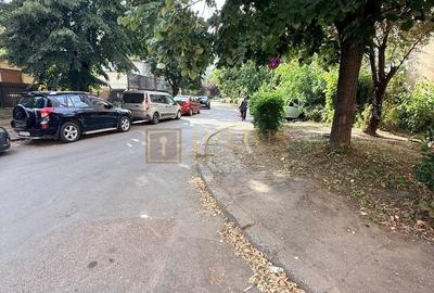 Apartament cu 3 camere decomandat, mobilat în Complex Studențesc - 27