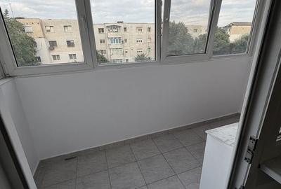 Garsonieră decomandată în Nord
