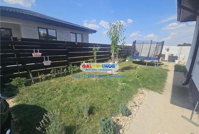 Casă cu 4 camere cu Teren 400 Mp în Crevedia