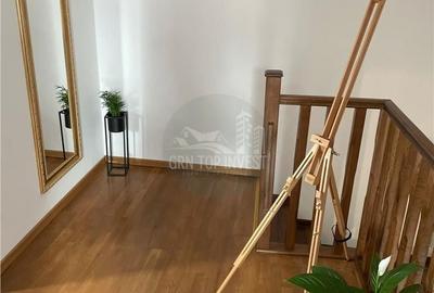 Apartament cu 4 camere decomandat în Calea Dumbrăvii