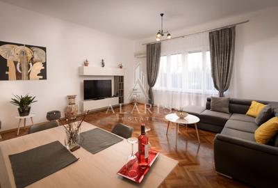 Apartament cu 4 camere semidecomandat, mobilat în Central