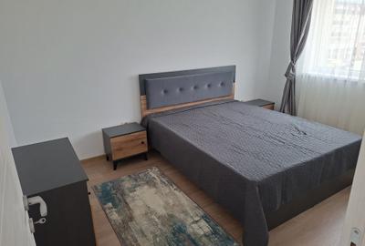 Apartament cu 3 camere decomandat în Sânpetru