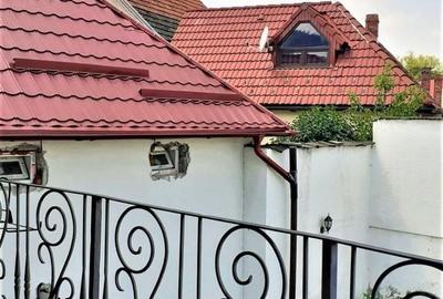 Casă individuală cu 6 camere cu Canalizare în Cristian - 3