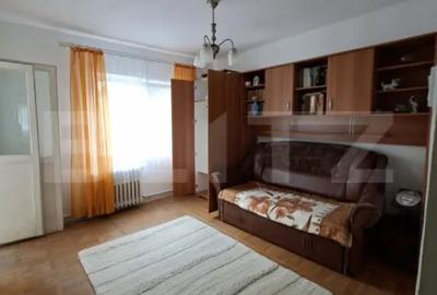 Apartament cu 2 camere decomandat în Independenței