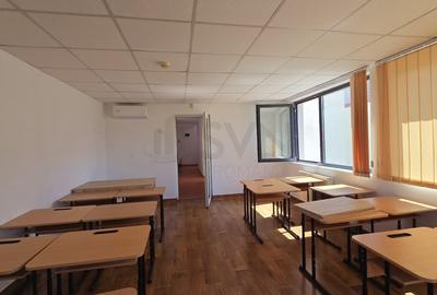 Casă individuală cu 13 camere cu Canalizare în Titulescu - 9