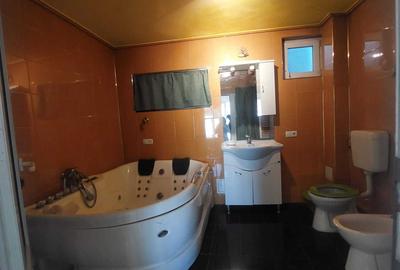 Casă cu 4 camere în Central - 1