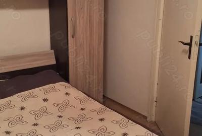 Apartament cu 3 camere nedecomandat în Rovinari - 7