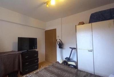 Apartament cu 4 camere decomandat în Ultracentral