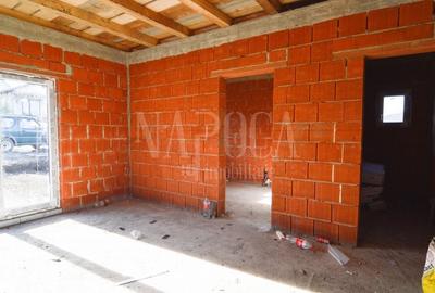 Casă individuală cu 3 camere cu Teren 490 Mp în Câmpenești - 1