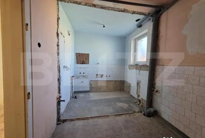 Casă cu 5 camere cu Teren 500 Mp în Titulescu - 4