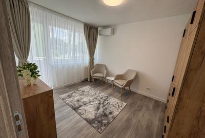 Apartament cu 3 camere decomandat, mobilat în Tineretului