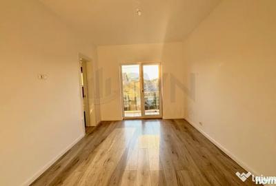 Casă cu 4 camere cu Teren 300 Mp în Central