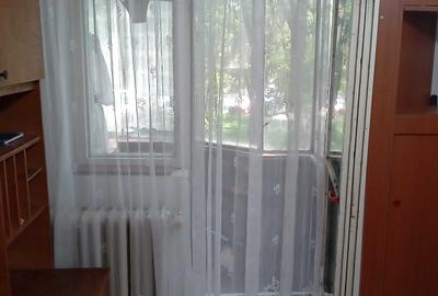 Garsonieră decomandată în Crângași