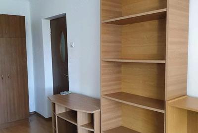 Garsonieră decomandată în Politehnica