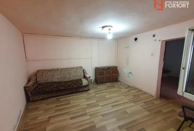 Casă cu 6 camere cu Teren 1200 Mp în Central