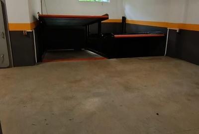 Apartament cu 2 camere decomandat în 1 Mai