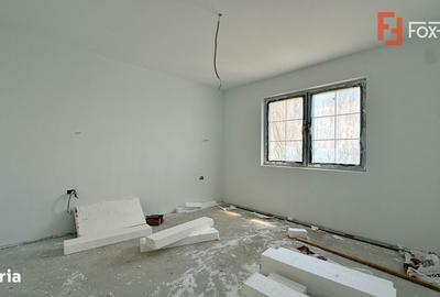 Casă cu 3 camere în Moșnița Veche