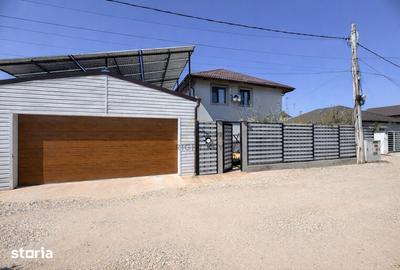 Casă cu 4 camere cu Piscina în Domnești