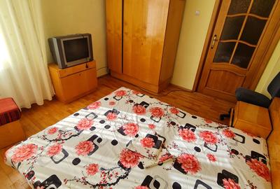 Casă cu 5 camere cu Garaj în Central - 6