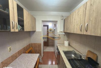 Apartament cu 3 camere semidecomandat în Răcăciuni - 4