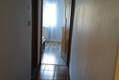 Apartament cu 2 camere decomandat în Exterior Vest