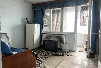 Apartament cu 2 camere decomandat în Circumvalațiunii - 5