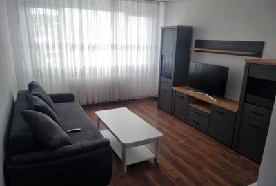 Apartament cu 2 camere decomandat în Podgoria